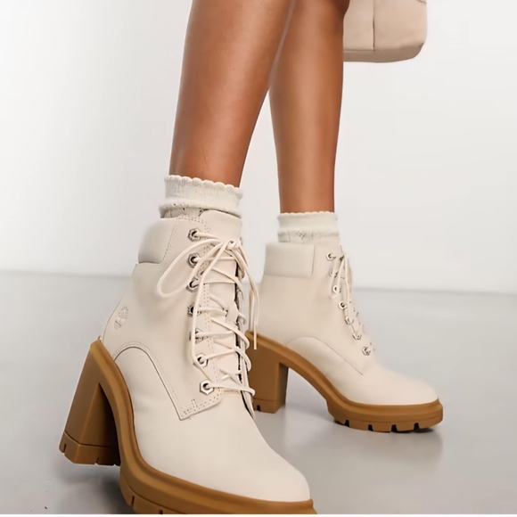 Timberland Women's Arlington Heights Lace Up Boots Size 9 Bone Cream Nubuck NWD - Picture 2 of 10